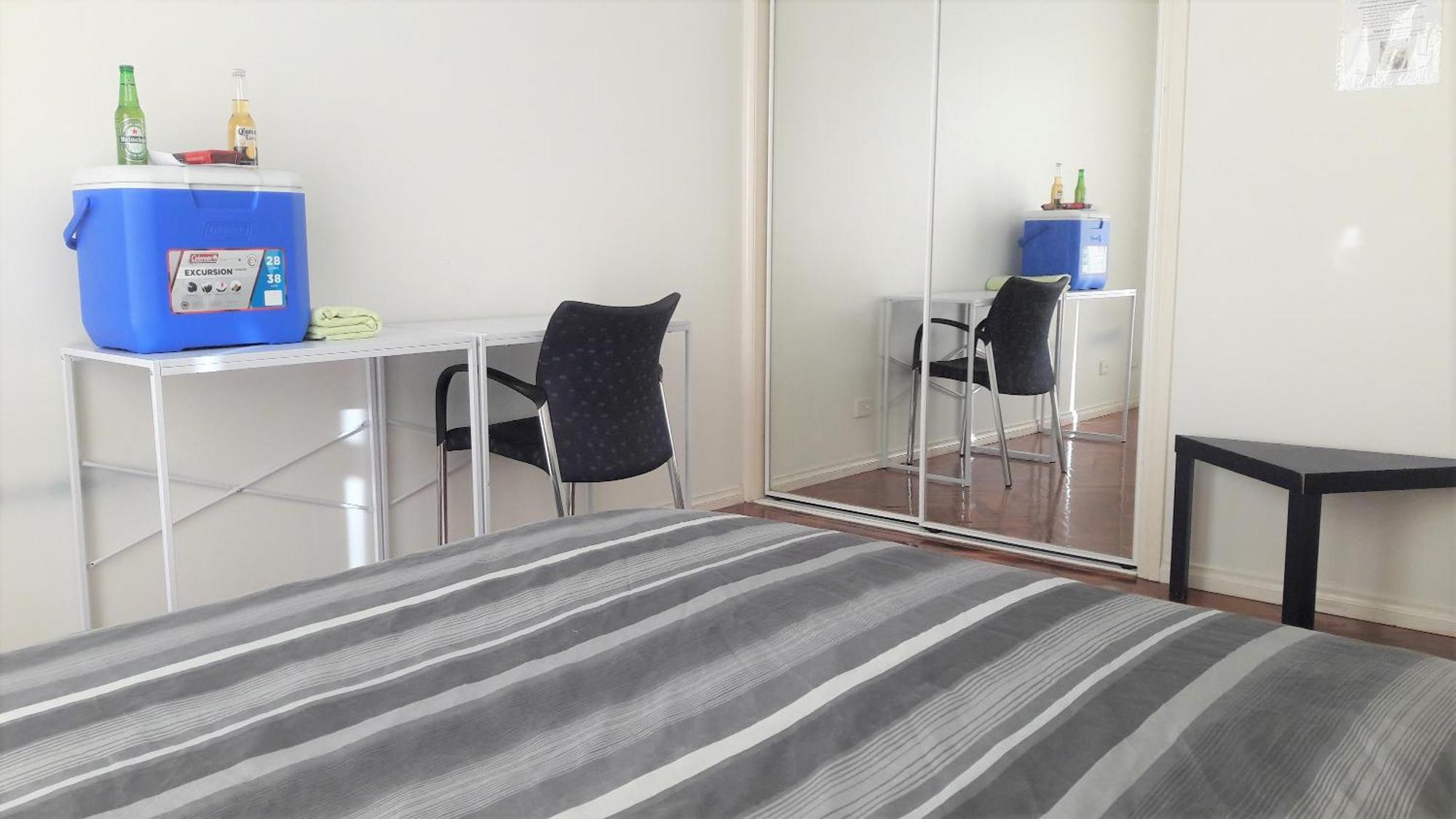 Abbotsford Private Rooms & Pods - 15 Charles Homestay Melbourne Exterior foto